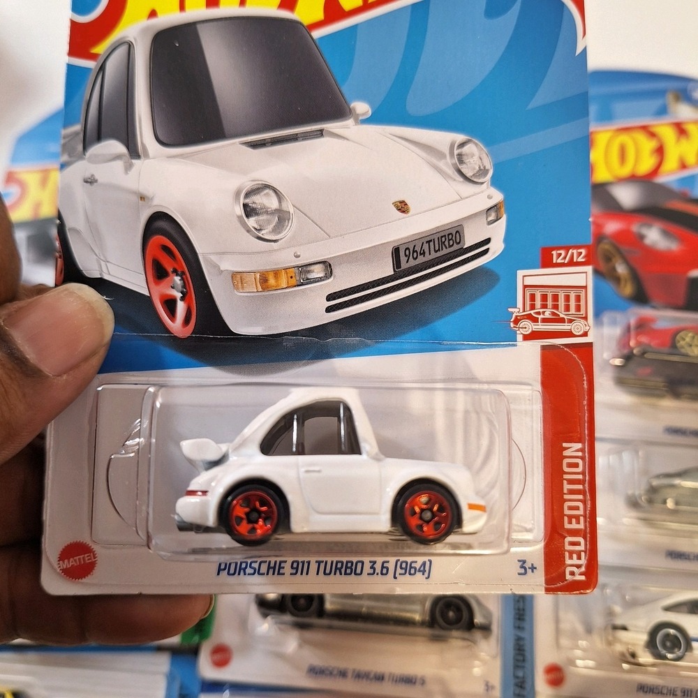 Hot Wheels‎ 12 Porsche Zamac Neon Speeders & Matchbox & Target Red Edition - Picture 2 of 16